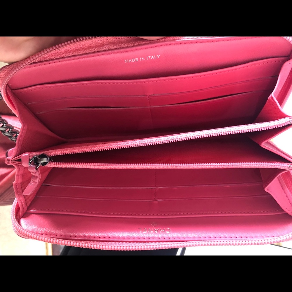 Chanel Le Boy Bubblegum Pink Chained Wallet - Picture 9 of 10